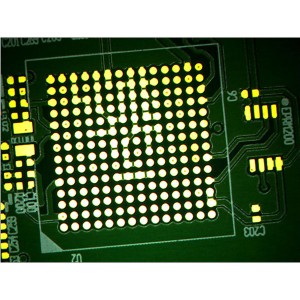 4 layer circuit board via plugged with solder mask